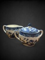 Vintage Churchill blue willow tea set